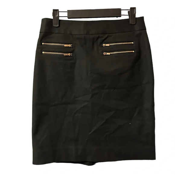 Banana Republic Dresses & Skirts - BANANA REPUBLIC GOLD ZIPPER BLACK PENCIL SKIRT